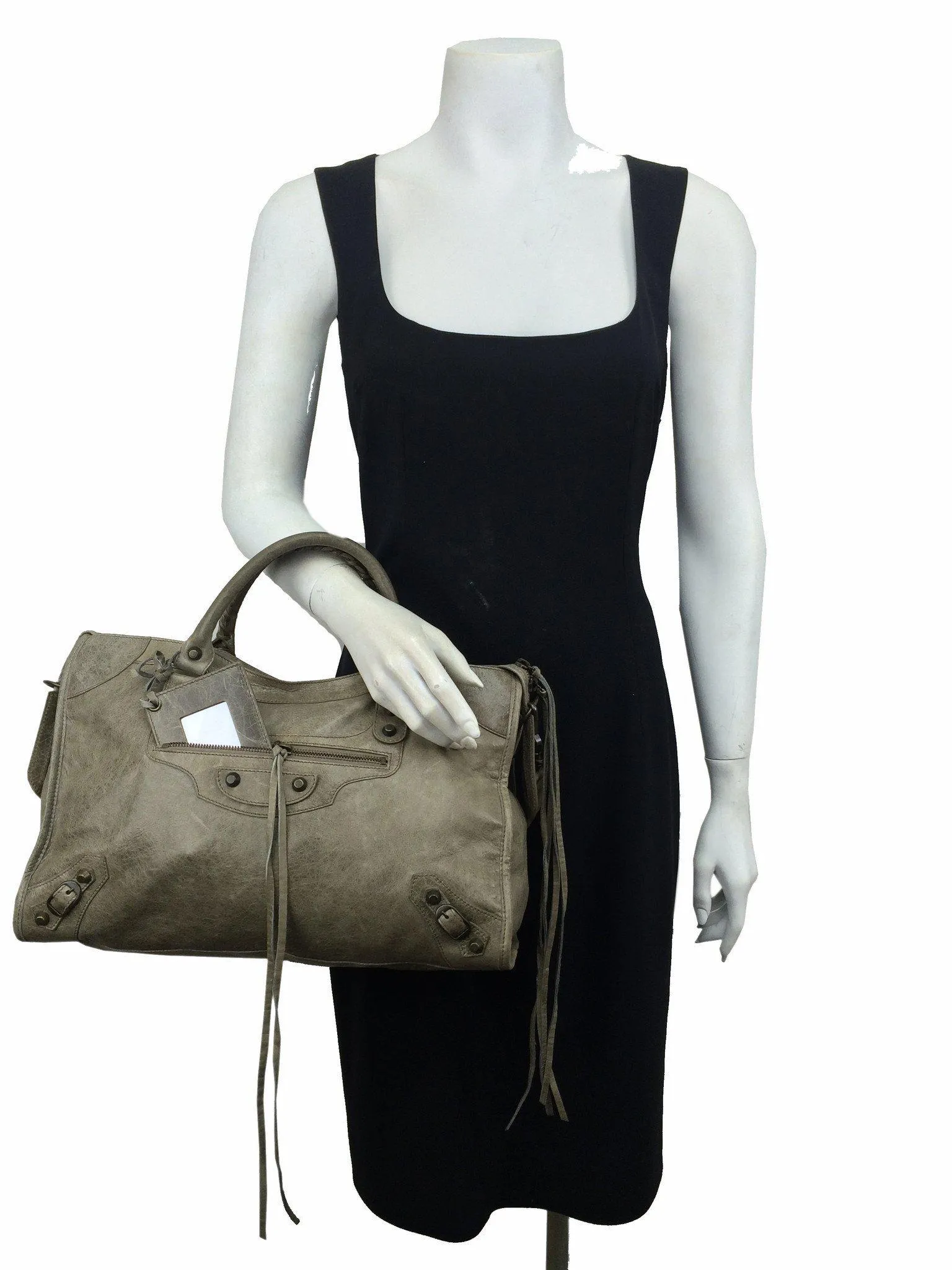 Balenciaga Agneau Classic City Leather Handbag – Timeless Chic Designer Tote with Iconic Style