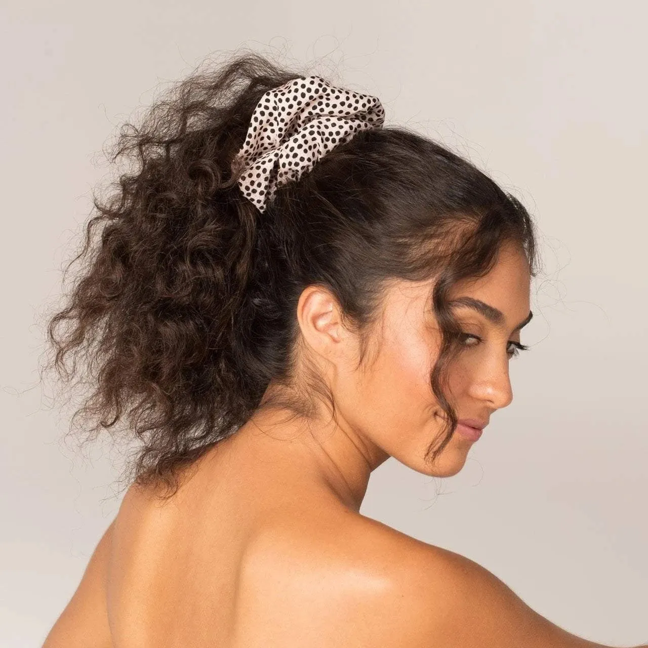 Kitsch - Brunch Scrunchie in Dot