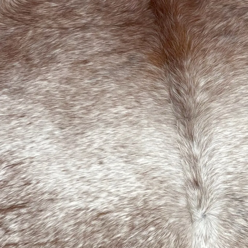 Large Reddish Brown and White Speckled Brazilian Cowhide - 7'10" x 6'3" (BRSP1917)