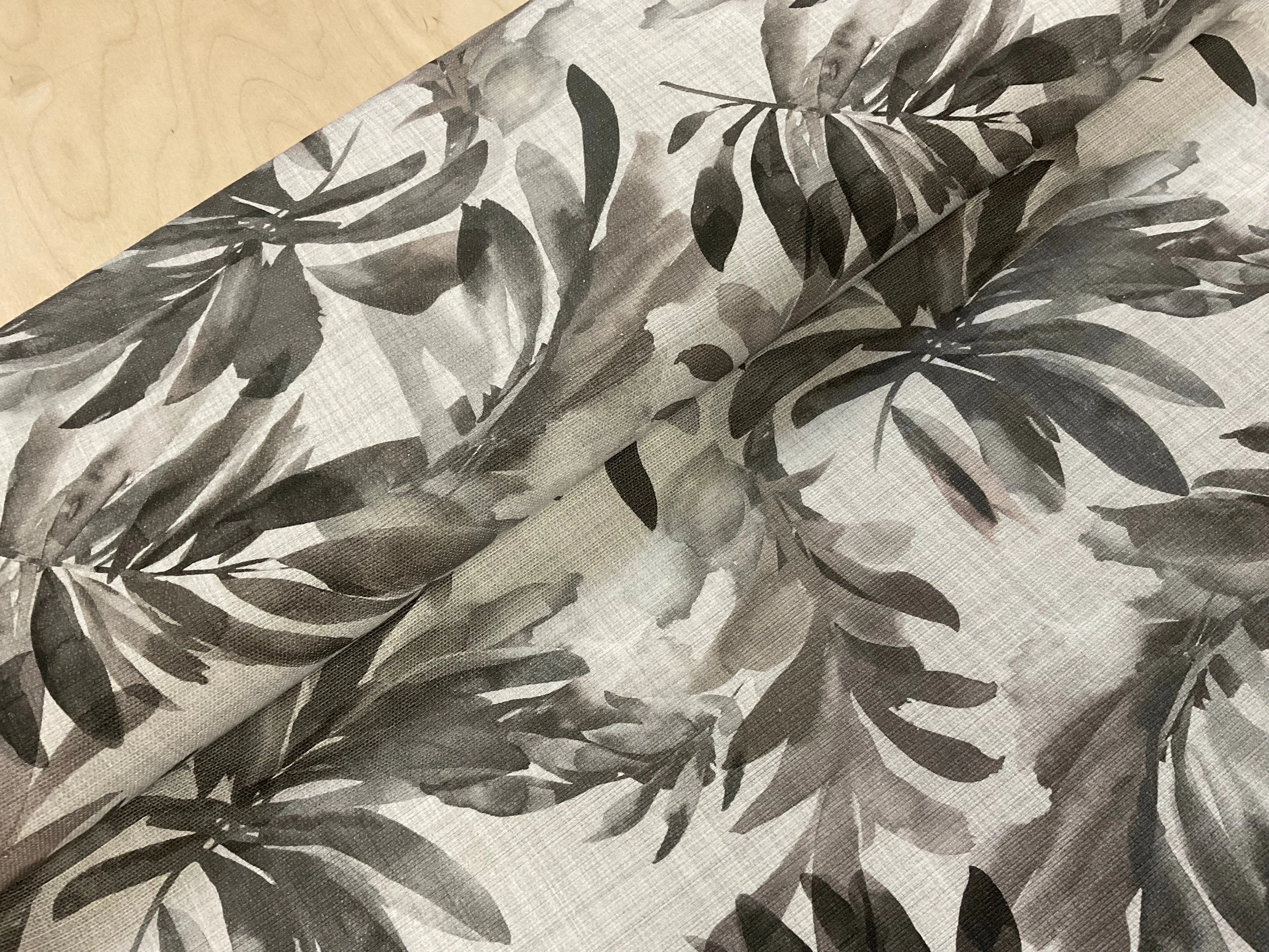 Linen Look Grey Watercolour Leaves