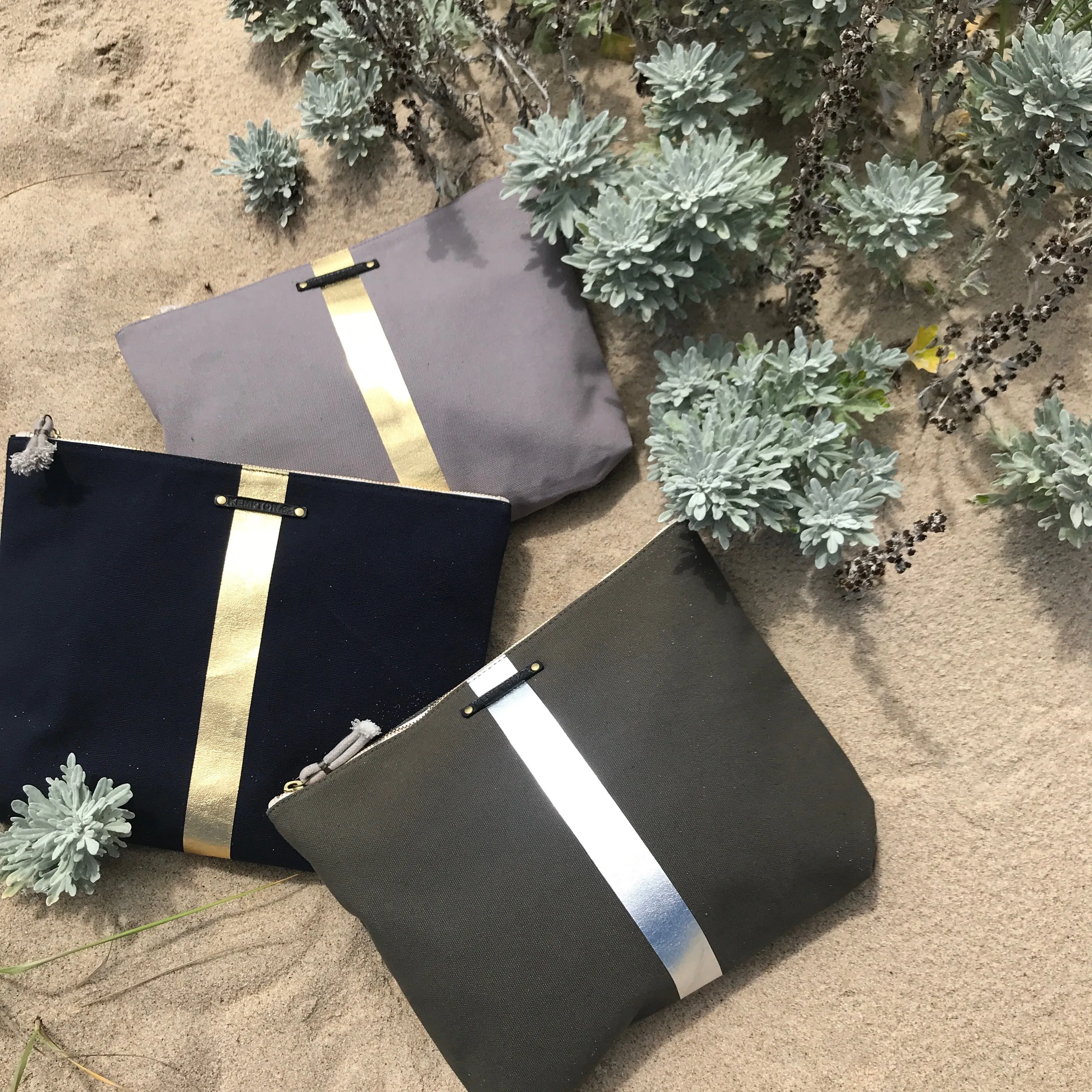 Olive/silver Stripe Canvas Beach Pouch