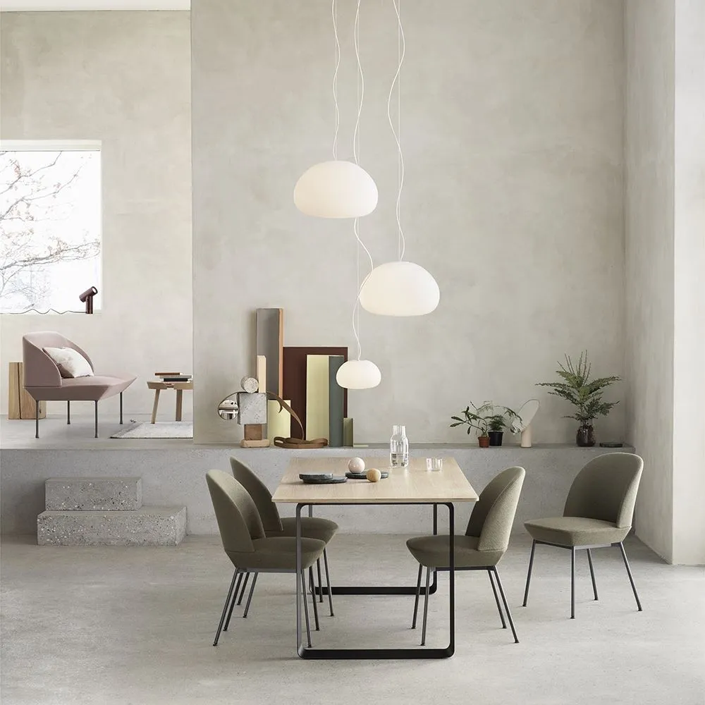 Oslo side chair