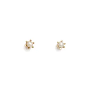 PETITE PEARL STUDS