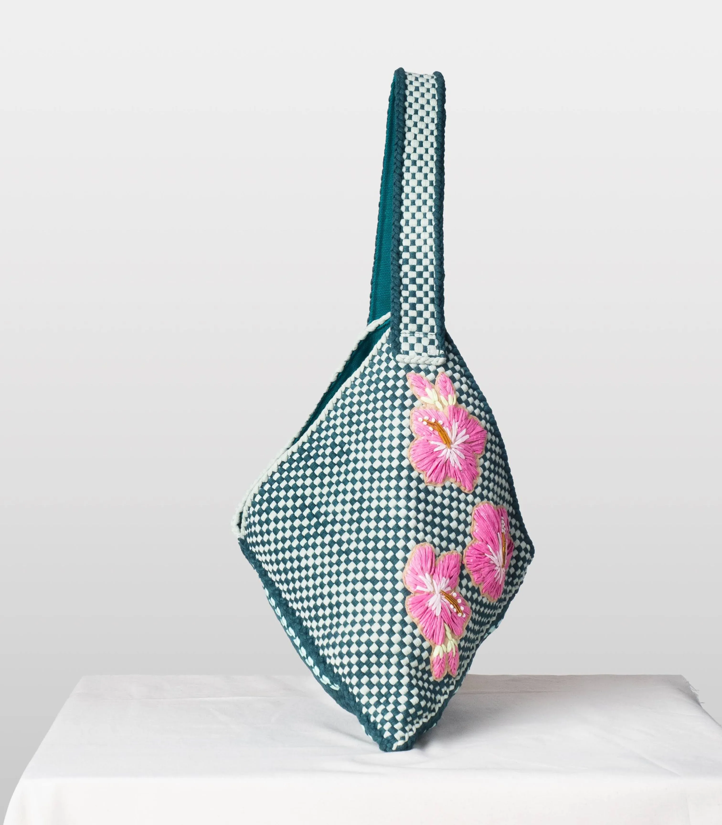 Pusô Convertible Tote Bag