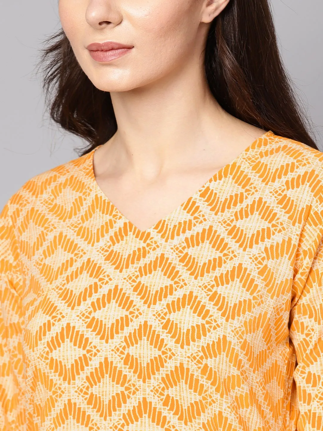 Yellow Geometric Printed Kurta Set With Flared Palazzo